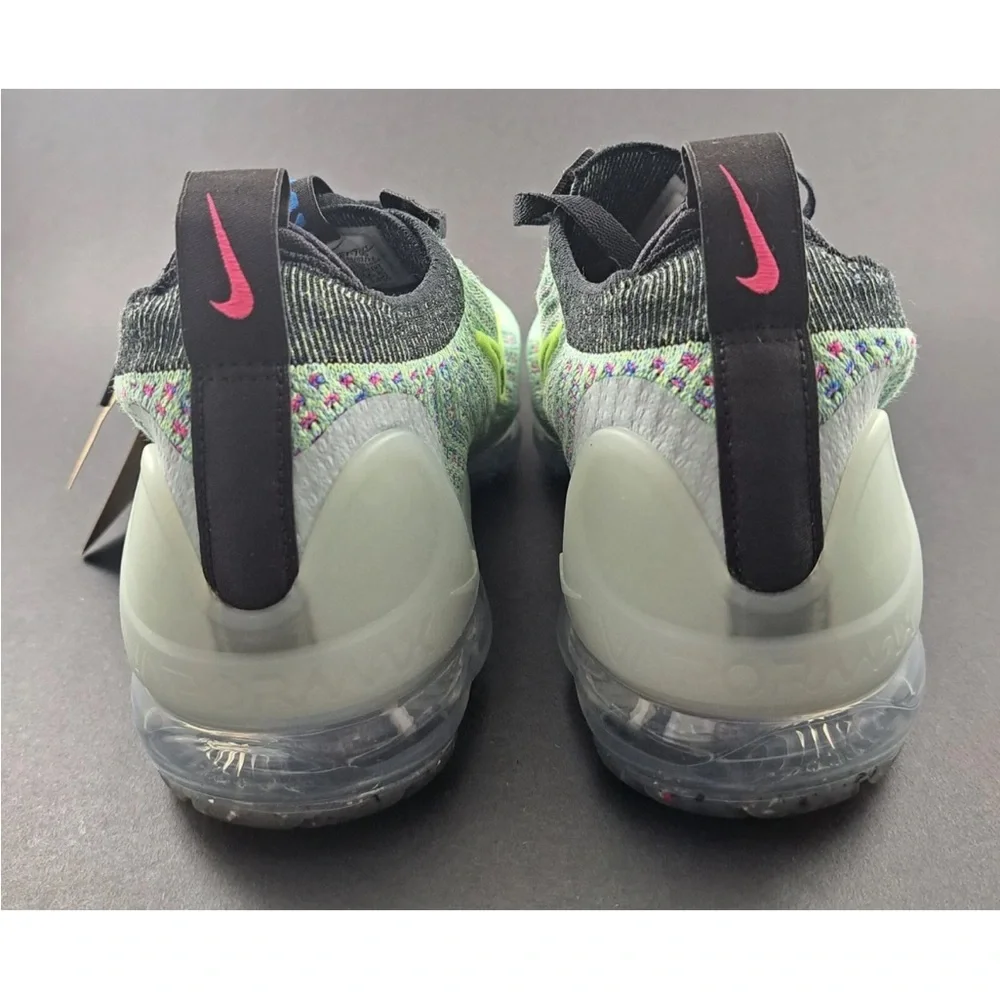 Nike Air VaporMax 2021 FK GS‎ Volt Photo Blue Woman’s Shoes Sz 7 / 5.5 Youth NWT